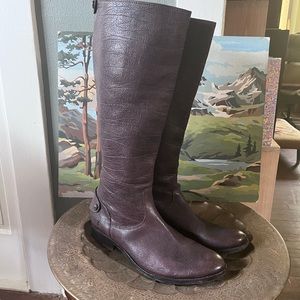 FRYE women’s riding boots in brown leather sz 11